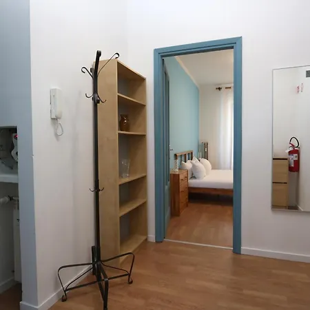 Home&holiday Bizzozzero Apartman